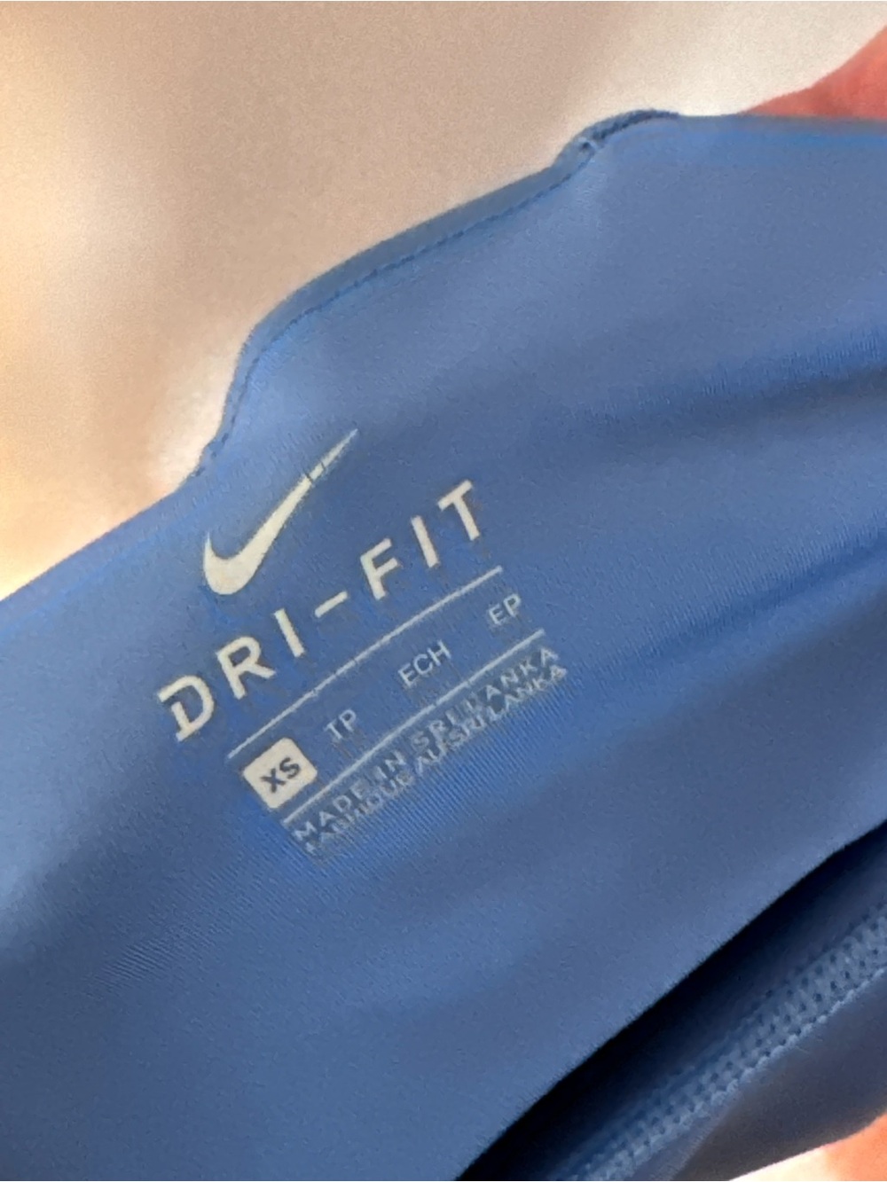 Nike Periwinkle High-Waist Leggings with Side Cutouts - Picture 7 of 8